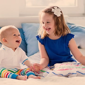 Bébés et enfants en croissance Bébés et enfants en croissance