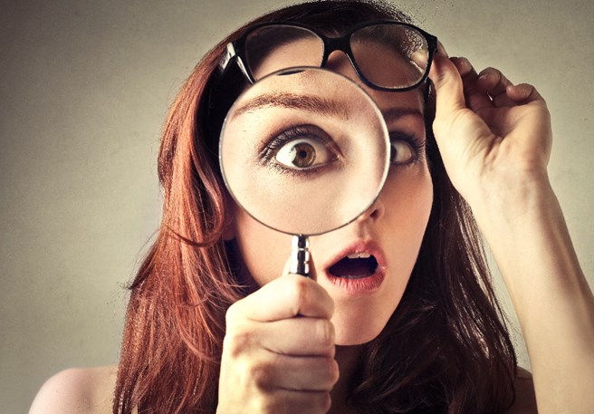 Hoe kan je efficiënt en betrouwbaar luizen herkennen bij jezelf? Hier lees je meer over een handige methode om dat te doen.