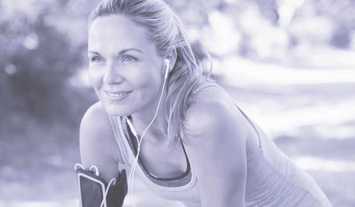 Behoud een gezonde levensstijl! Een gezonde levensstijl kan helpen om de ongemakken die gepaard gaan met de vervroegde menopauze te onderdrukken.