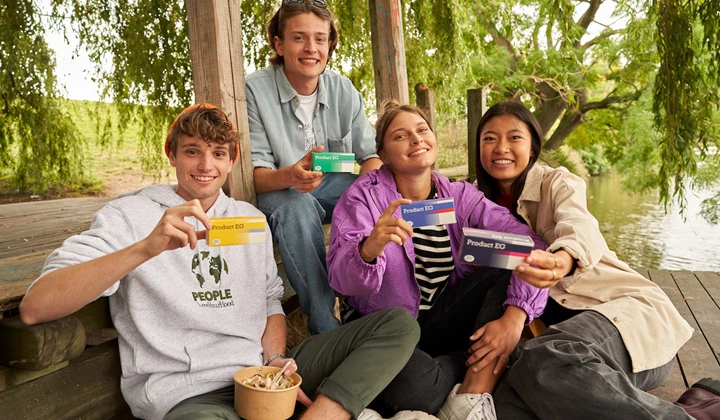 Het Belgische bedrijf EG nv is de grootste fabrikant van generische geneesmiddelen in België. Het Belgische bedrijf EG nv is de grootste fabrikant van generische geneesmiddelen in België.