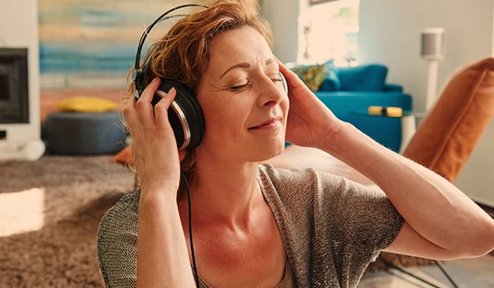 La production réduite d'œstrogènes entraîne une forte diminution de la masse osseuse.