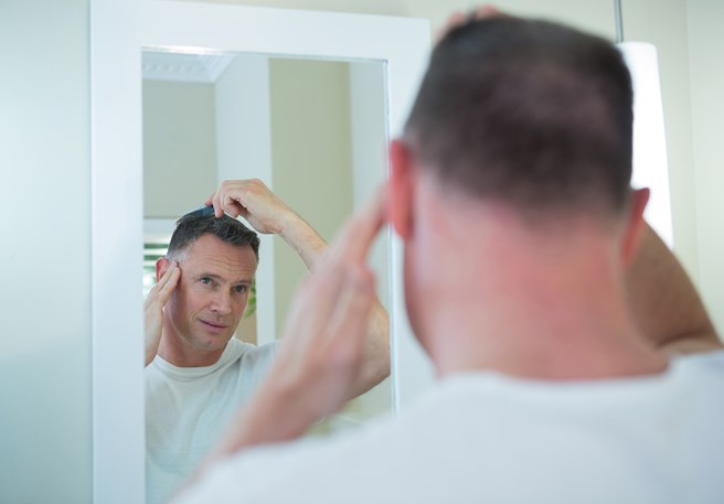 Deze blogpost gaat over luizen bij volwassenen, hoe je die kan behandelen en hoe ze vermeden kunnen worden.